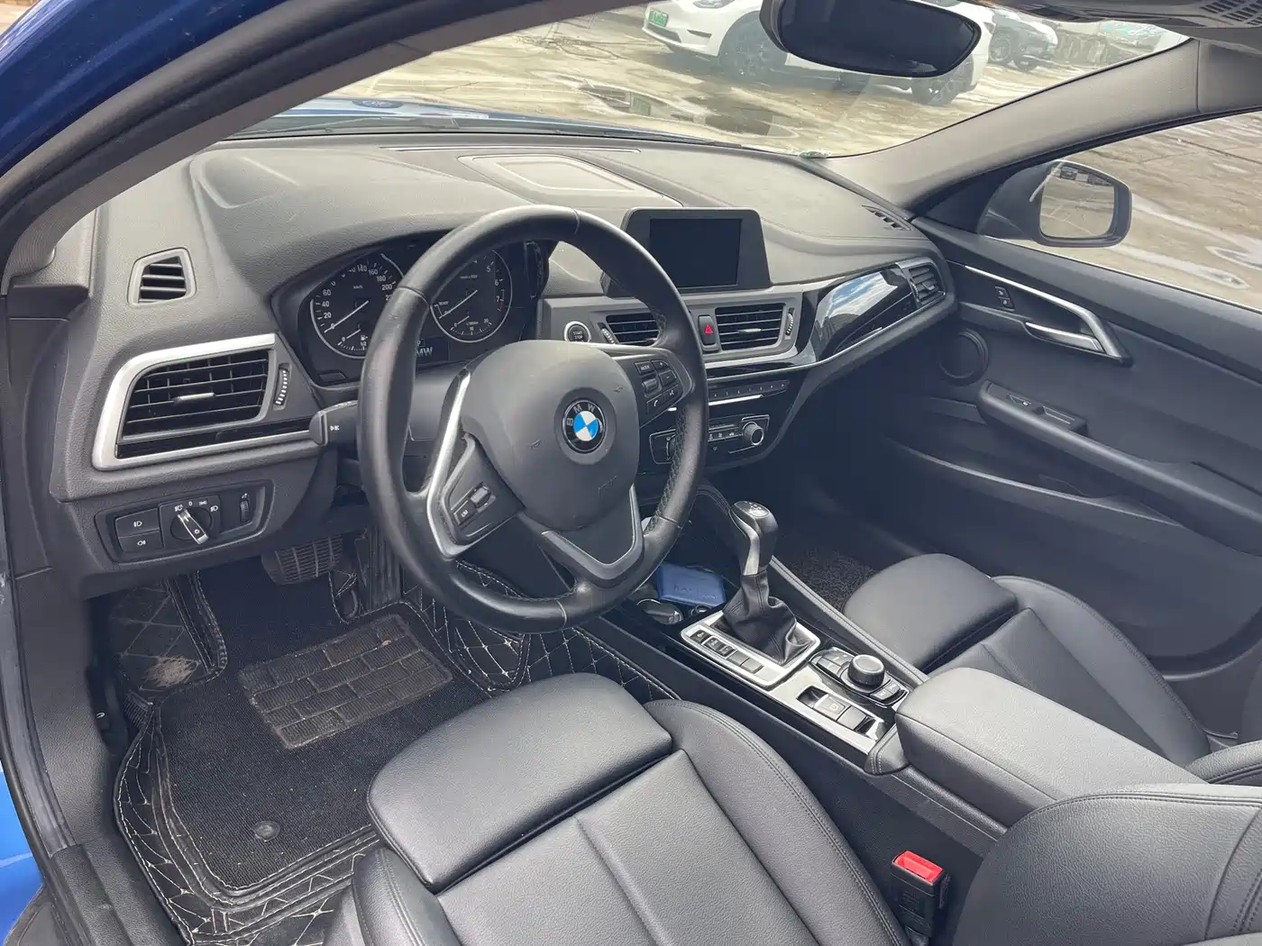Фото 6 - BMW 1 Series