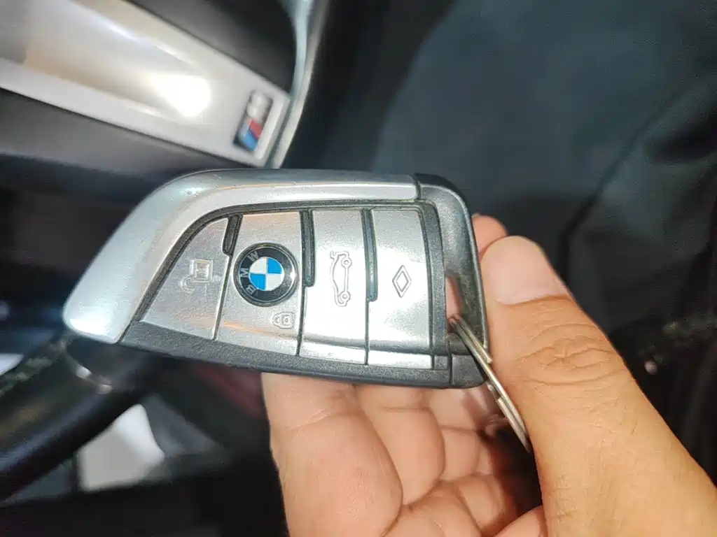 Фото 9 - BMW 5 Series