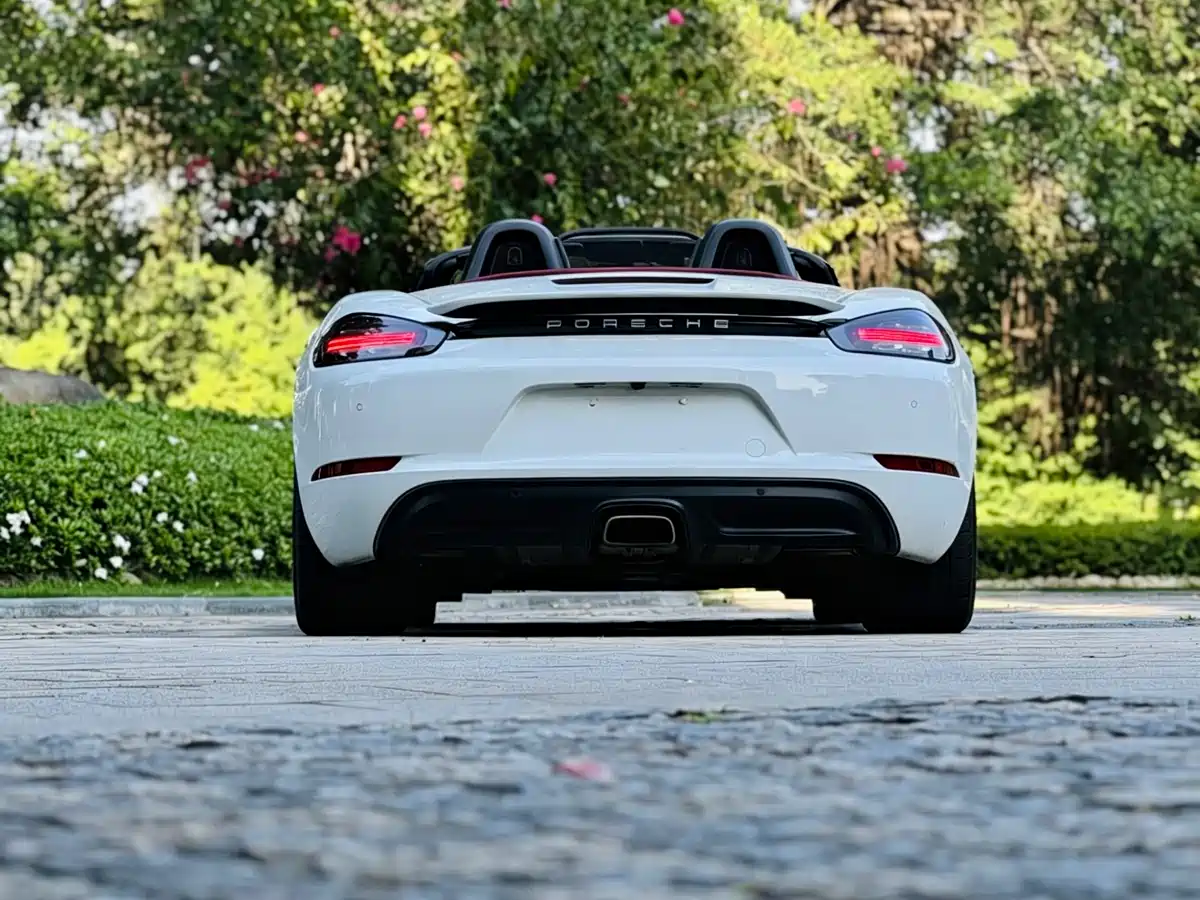 Porsche 718 2018 Boxster 2.0T фото 13