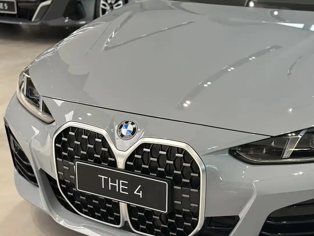 BMW 4 Series фото 3