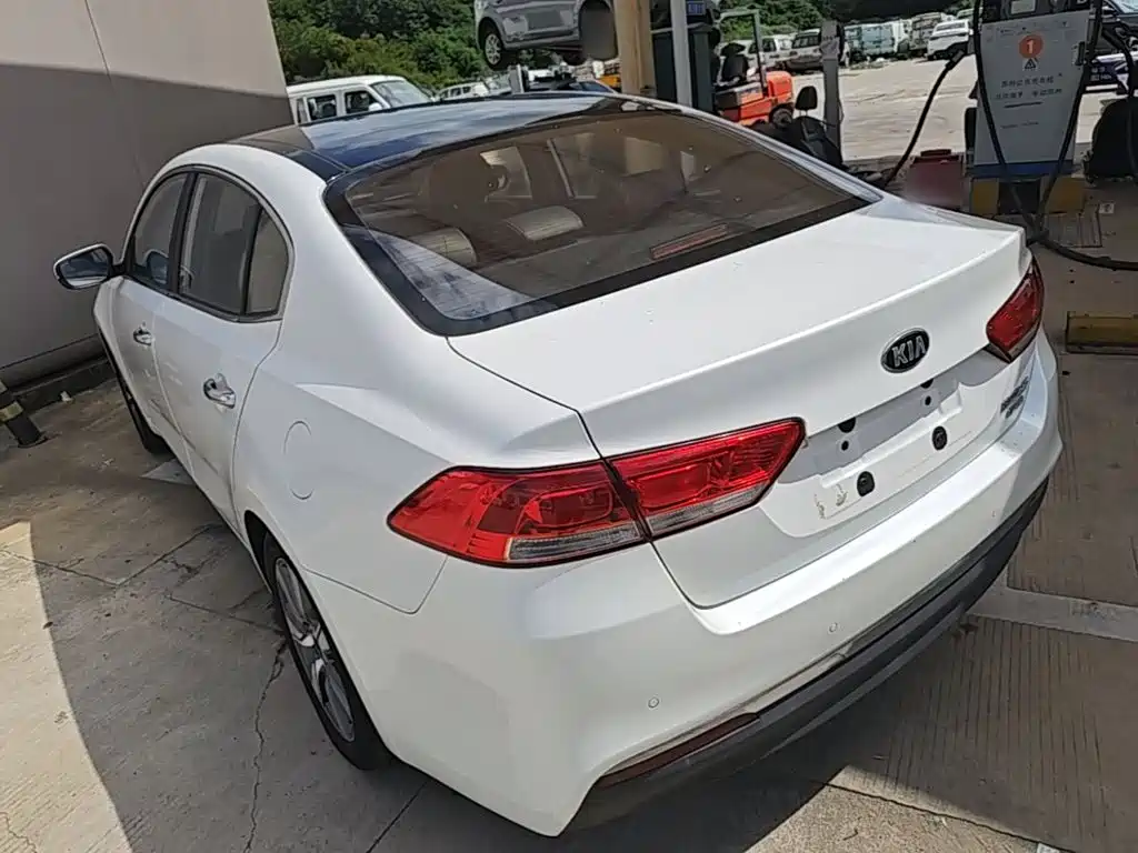 2017 Kia K4