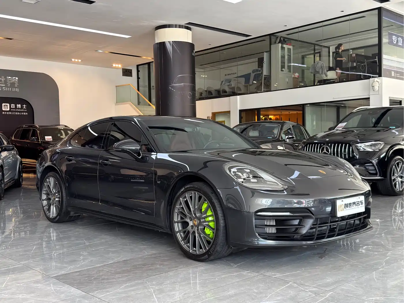 Porsche Panamera 2023 Panamera 2.9T Platinum Edition фото 3