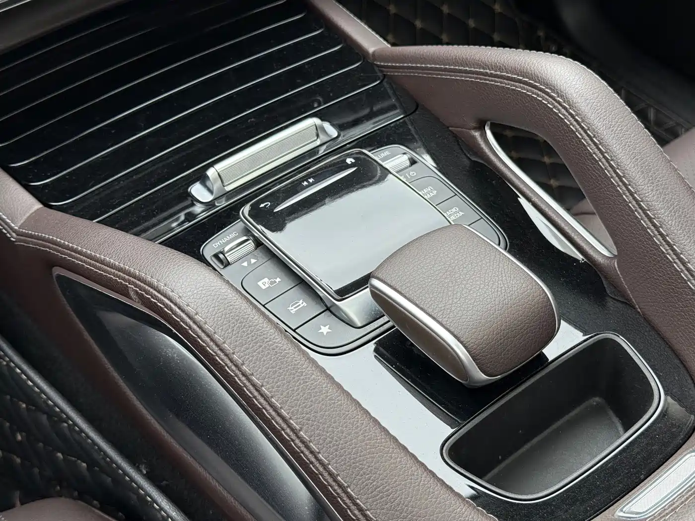 Mercedes-Benz GLE, миниатюра 13