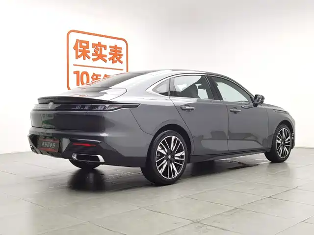 Changan Eado 2025 Model Year Facelift 1.5T 500Bar Premium Edition — фото 2