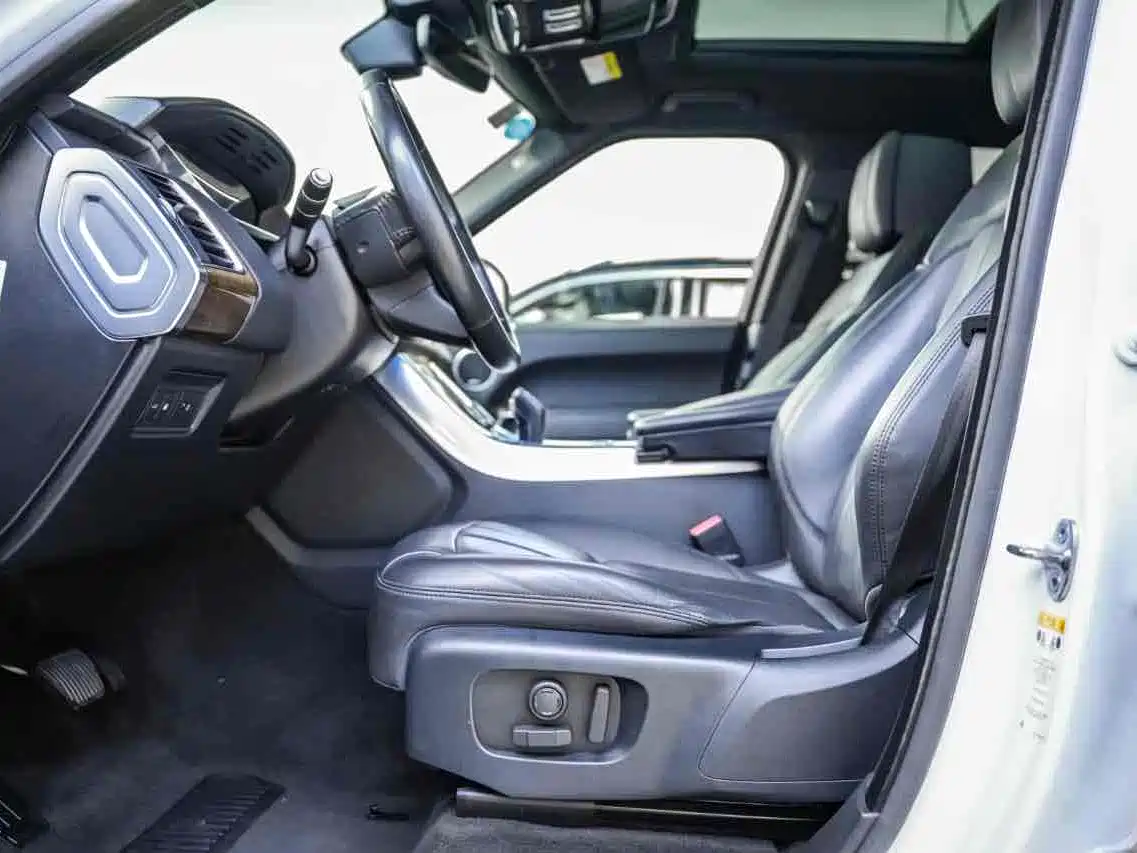 Land Rover Range Rover Sport PHEV 2018 Model P400e фото 9