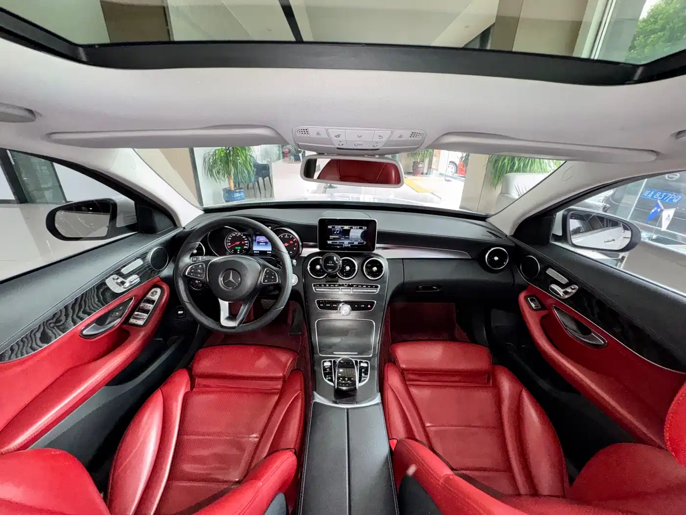 Mercedes-Benz C-Class 2015 C 200 L 4MATIC фото 20