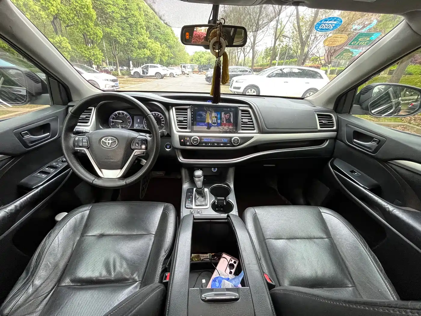 Toyota Highlander 2017 2.0T 2WD Premium 7-Seater фото 16