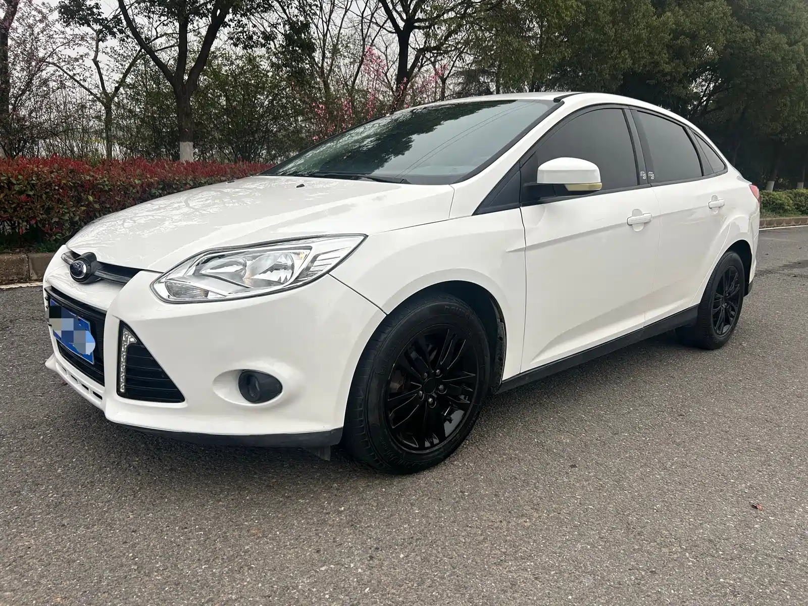 Фото 1 - Ford Focus