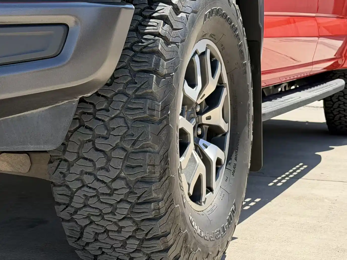 FORD F-150 RAPTOR