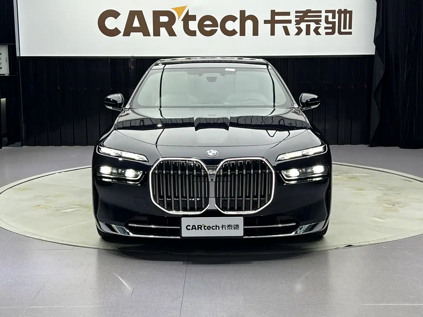 BMW 7 Series 2023 2023 Model 740Li Premium Luxury Package