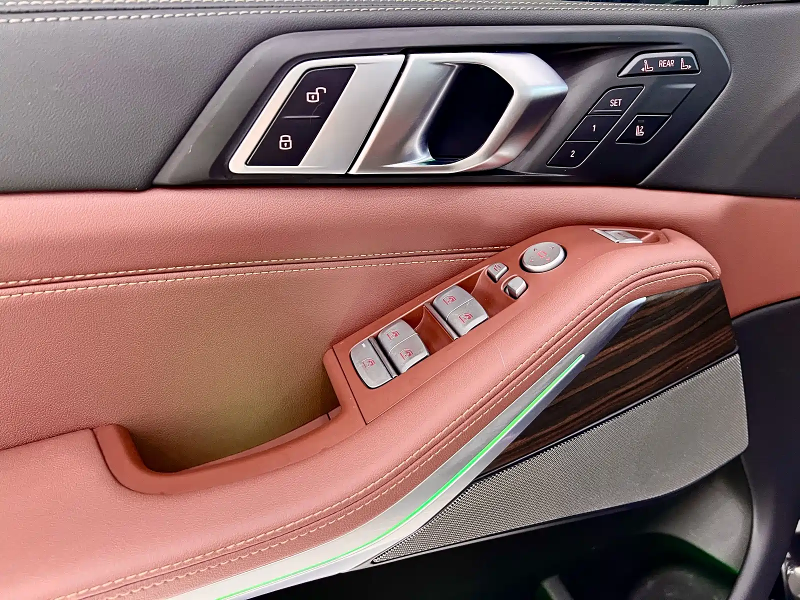 صورة 21 - BMW X7