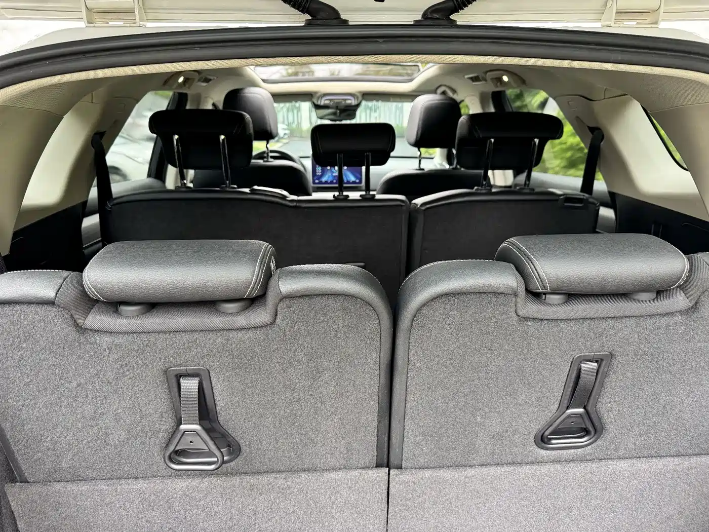 BYD Tang 2019 2018 2.0T Automatic Smart Connection Honor Edition 7-Seater China V