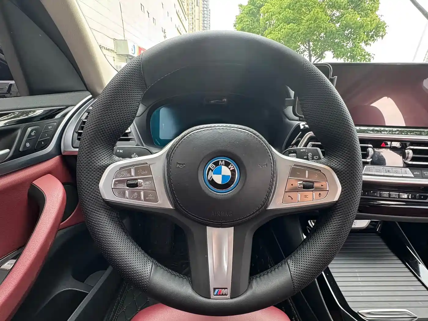 BMW iX3 2023 Leading Type фото 9