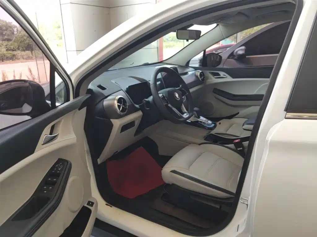 BYD Yuan Pro 2021 401KM Premium Model фото 16
