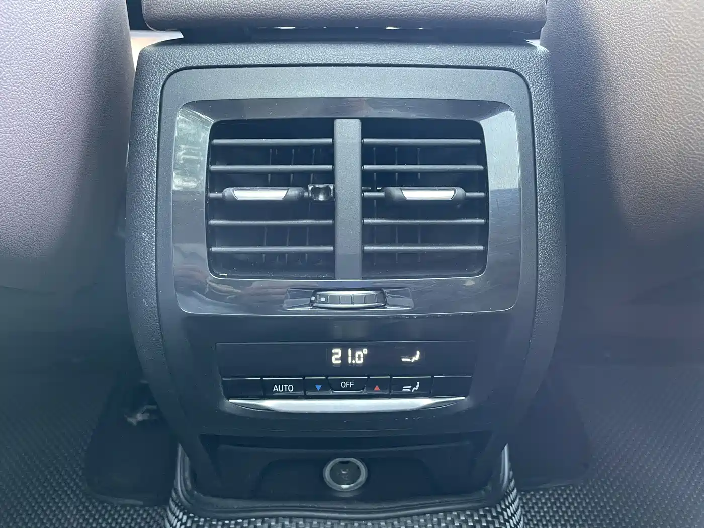 BMW X3 2018 xDrive25i Luxury Package China V фото 14