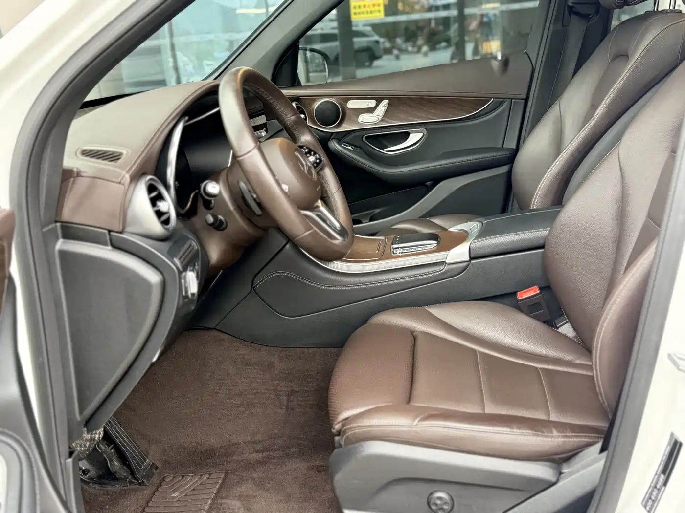Mercedes-Benz GLC 2020 Facelift GLC 300 L 4MATIC Dynamic фото 23