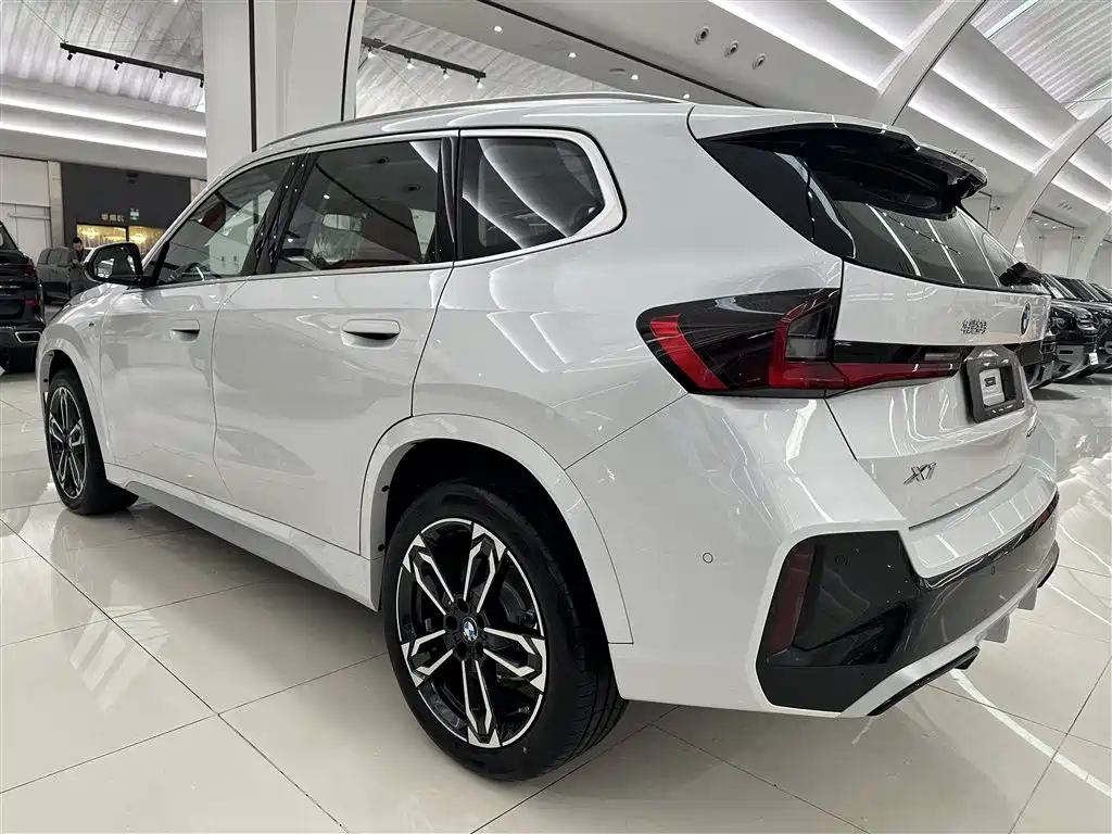 BMW X1 2023 sDrive25Li M Sport Package фото 19