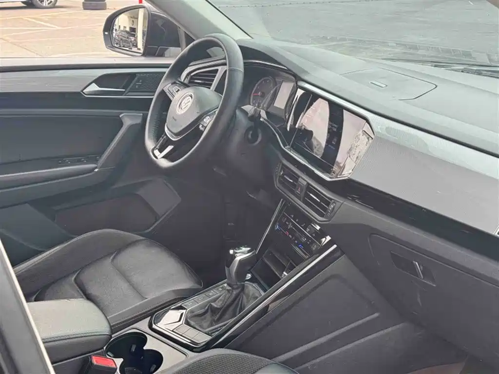 Volkswagen Tayron 2020 330TSI 2WD Luxury Smart Edition фото 15