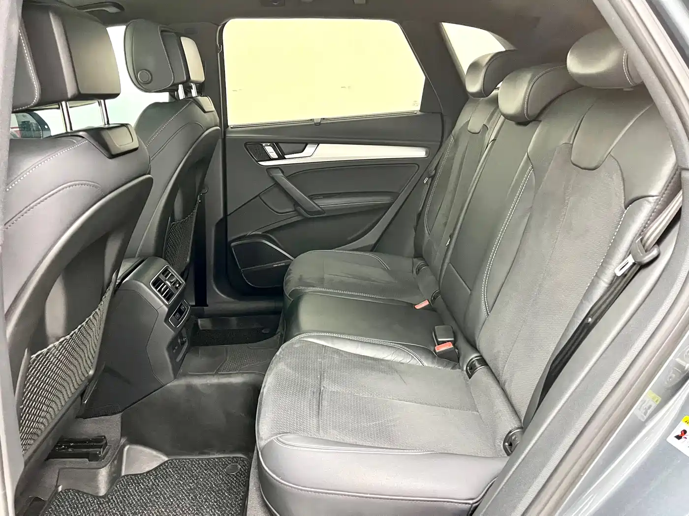 Audi Q5L 2020 Facelift 40 TFSI Honor Fashion фото 13