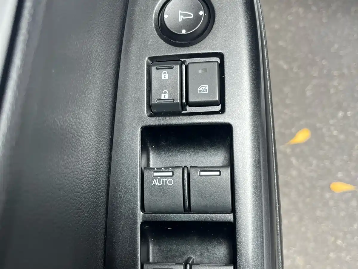 Honda Civic 2014 2.4L Manual Si фото 20
