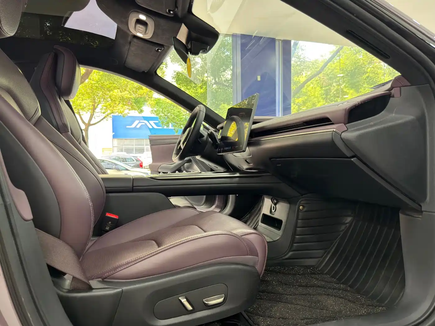 Xiaomi Auto Xiaomi SU7 2024 AWD Extended Range Advanced Smart Driving Max Edition фото 13