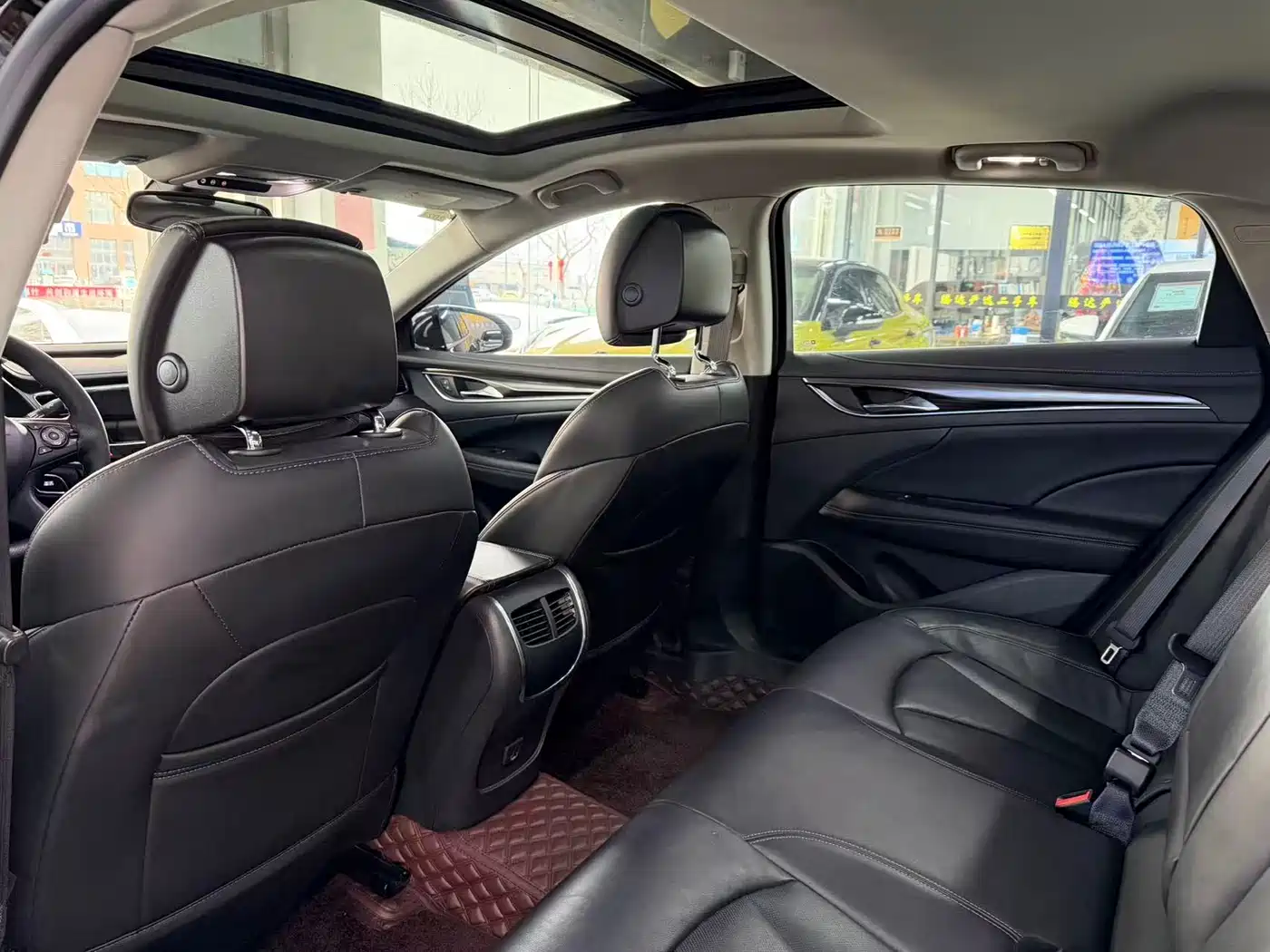 Buick LaCrosse 2018 Model 20T Elite Edition фото 8