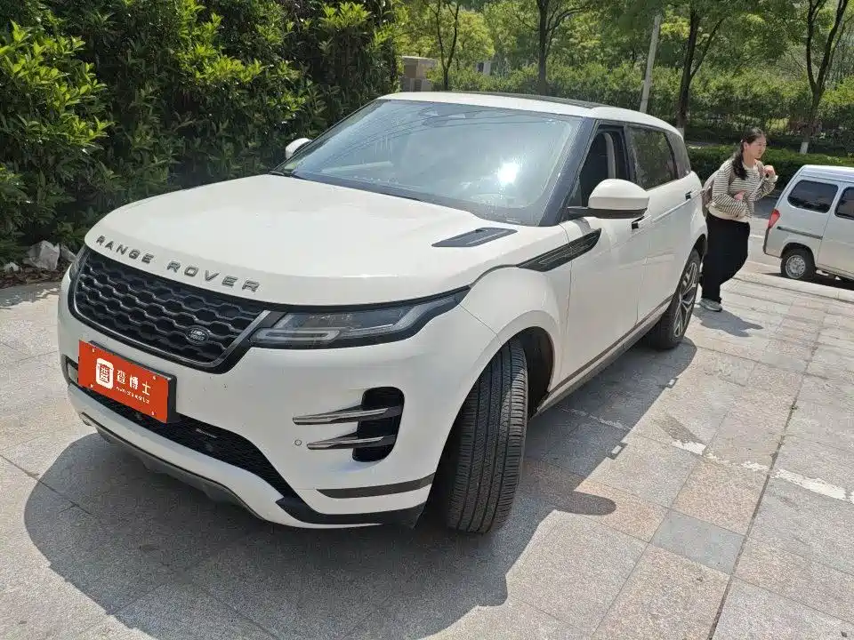Land Rover Range Rover Evoque 2022 Facelift Range Rover Evoque L 249PS R-Dynamic Luxury