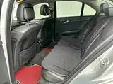 Фото 10 - Mercedes-Benz C-Class