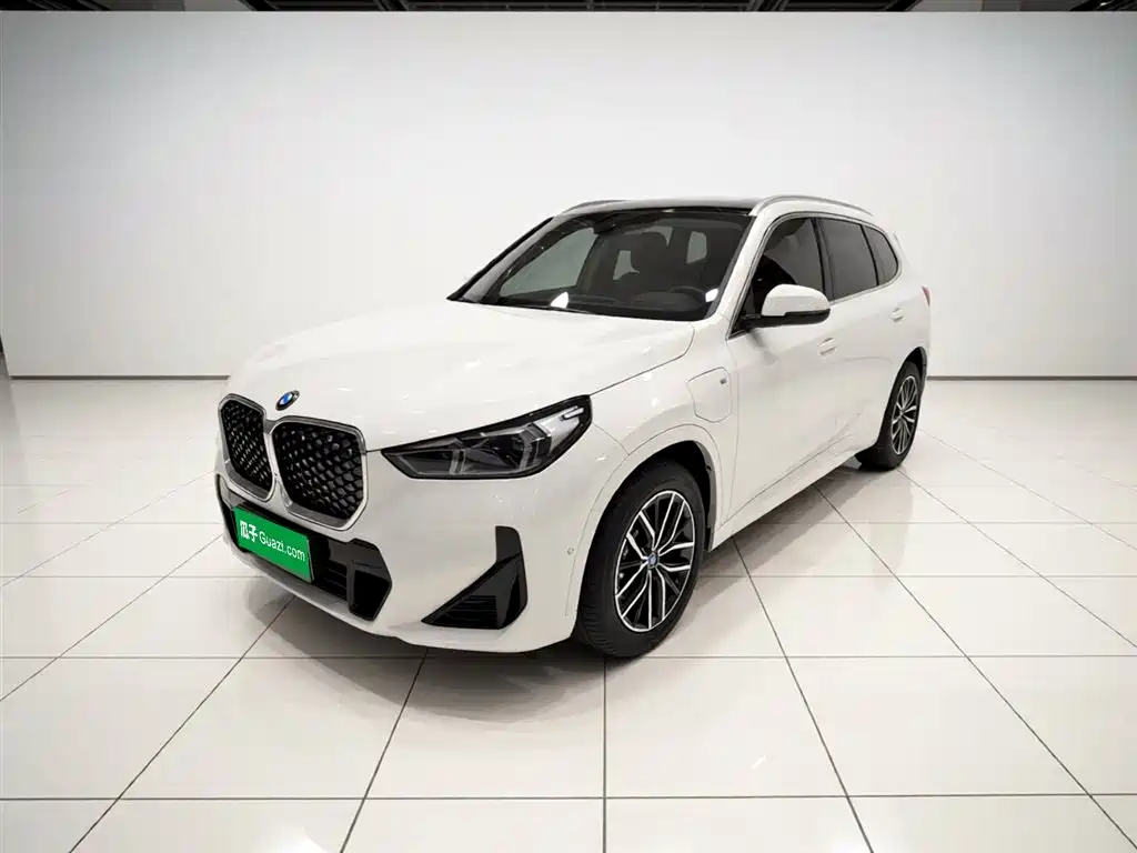 BMW iX1 2023 eDrive25L M Sport Package