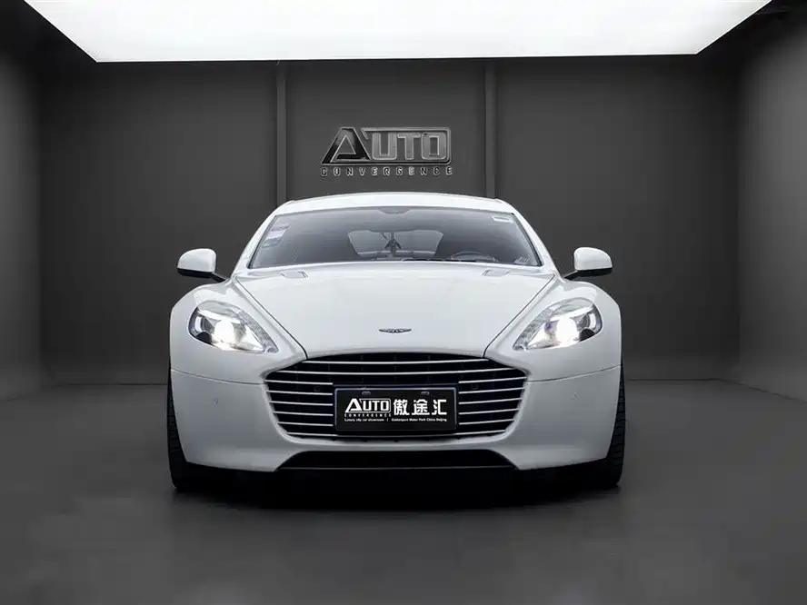 ASTON MARTIN RAPIDE