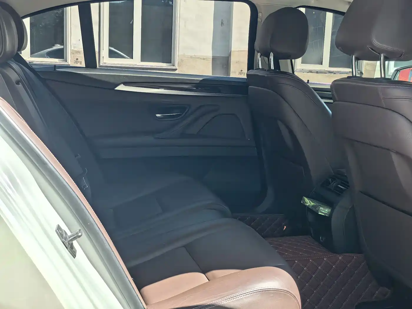 BMW 5 Series 2017 525Li Luxury Design Package фото 14