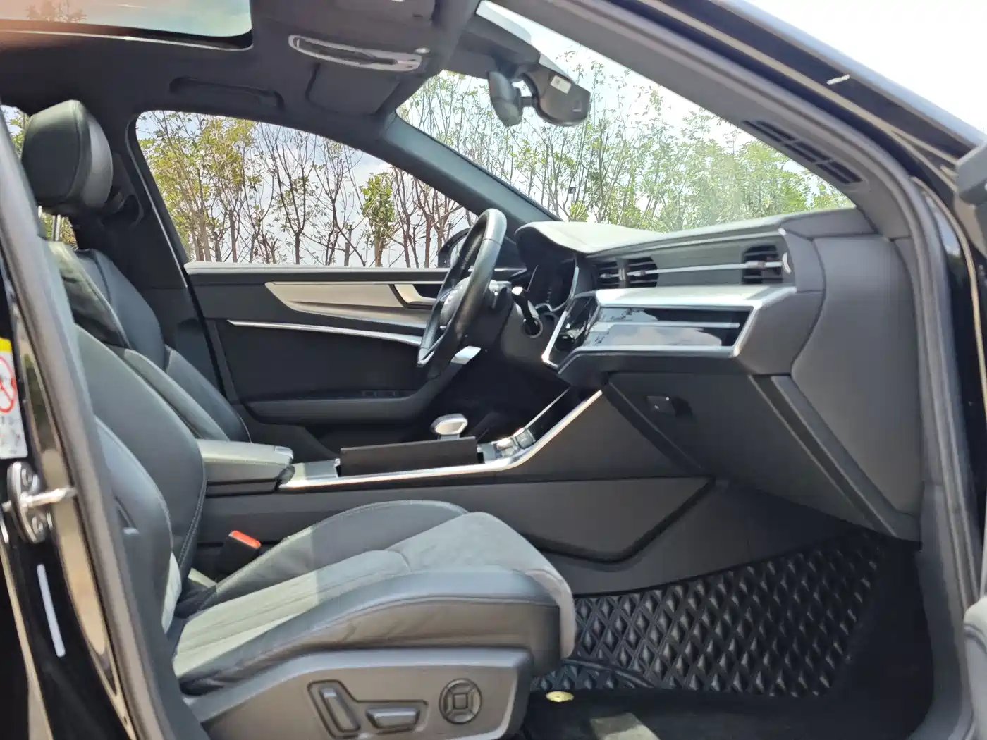 Audi A6L 2019 45 TFSI quattro Premium Dynamic фото 10