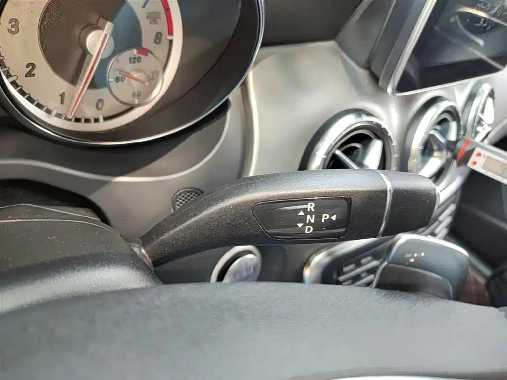 Mercedes-Benz CLA (Import) 2015 CLA 220 4MATIC фото 14