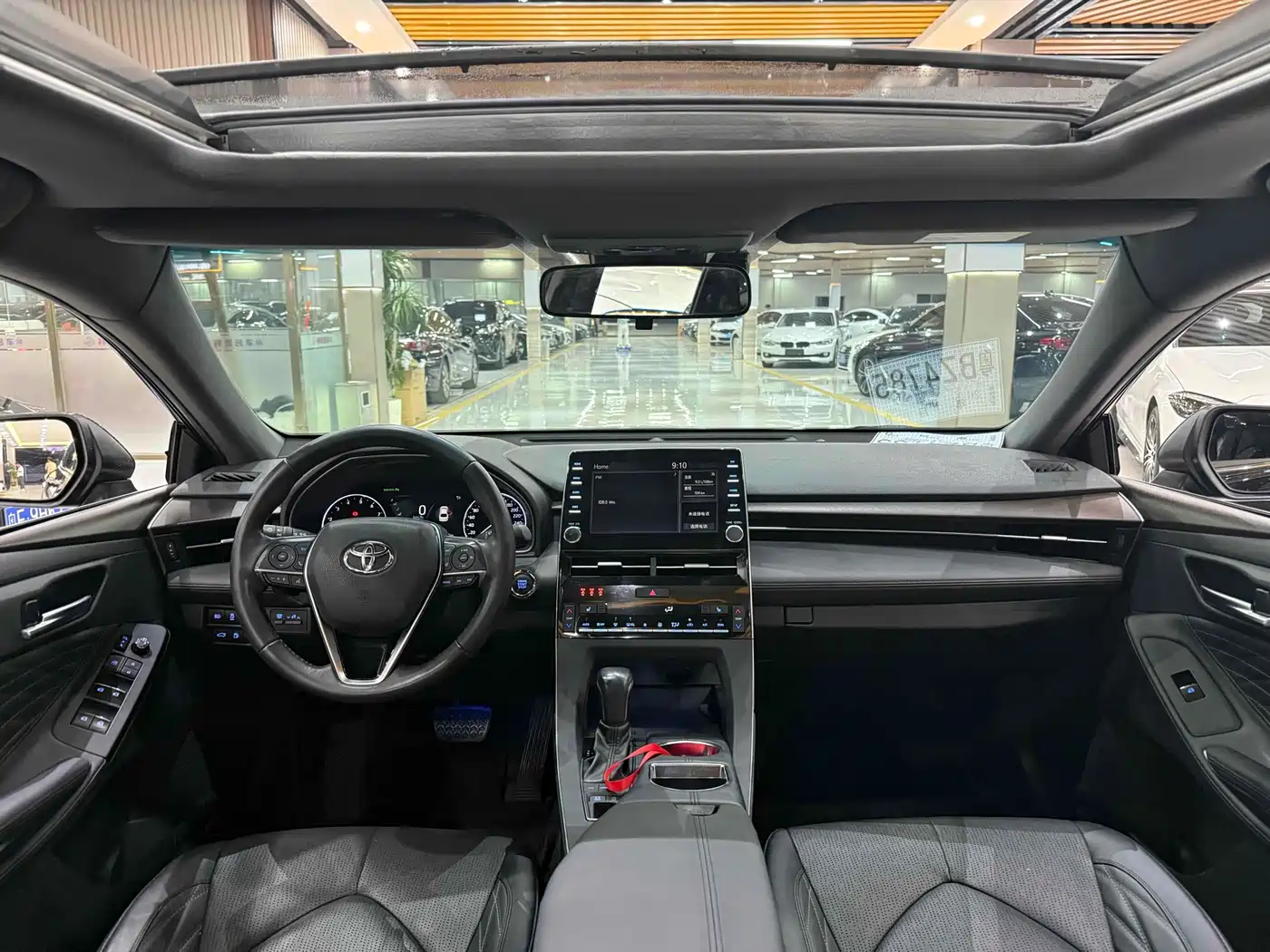 Toyota Avalon 2019 2.5L Touring Premium (China V) фото 14