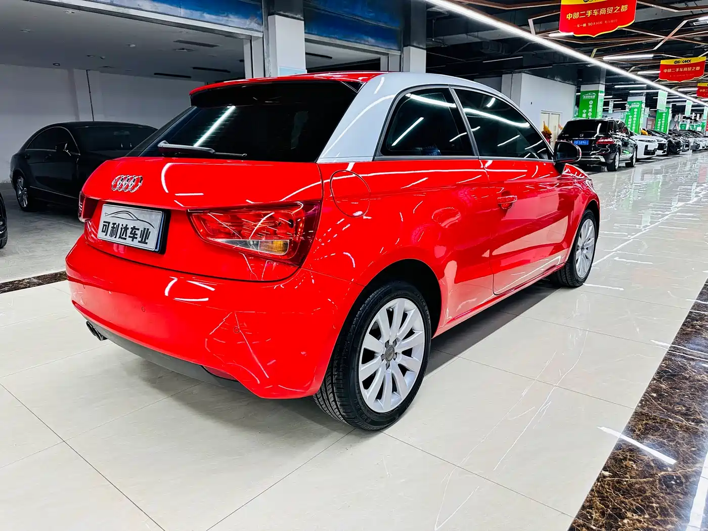 Audi A1 2012 1.4 TFSI Ego фото 6