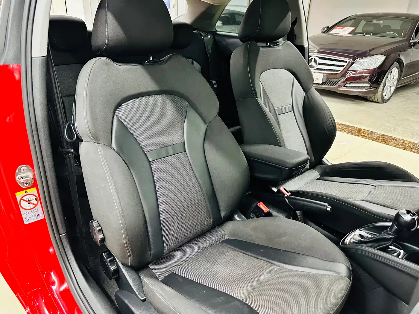 Audi A1 2012 1.4 TFSI Ego фото 17