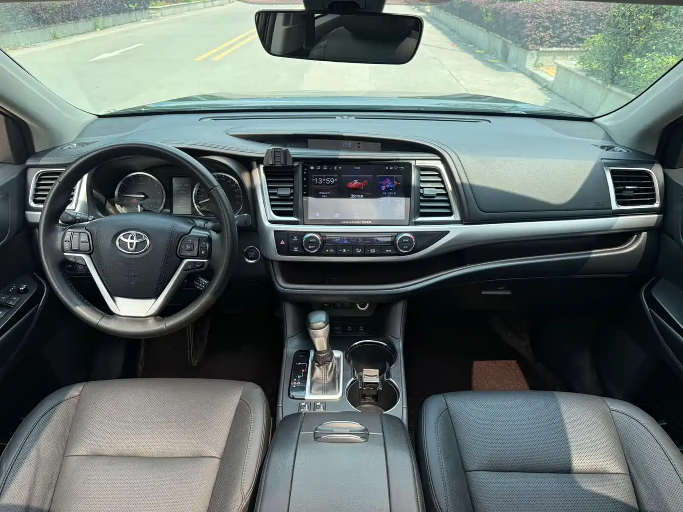 Toyota Highlander 2018 2.0T 4WD Luxury 7-seater China VI фото 21
