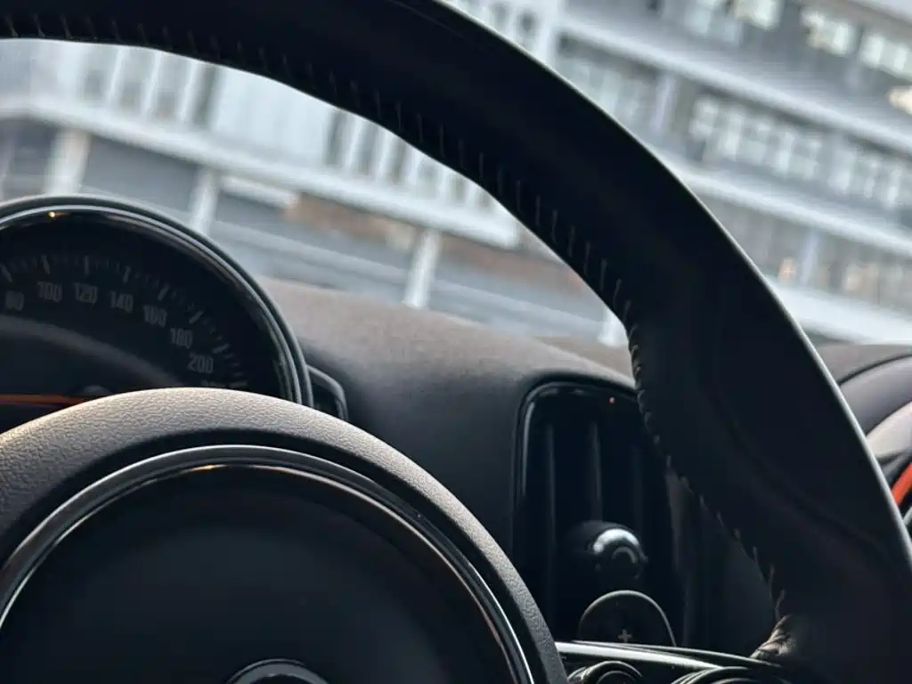 Photo 15 - MINI COUNTRYMAN