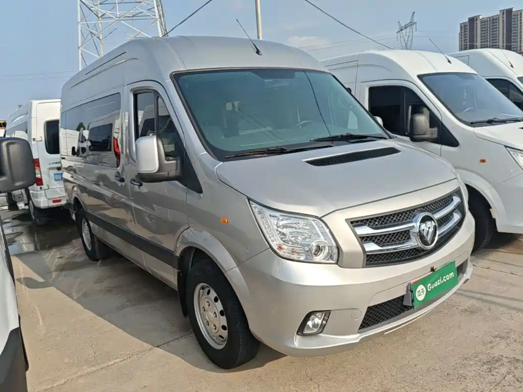 Foton Tuyano 2023 2023 2.0T Automatic Jixiang Long Wheelbase Medium Roof Single Rear Wheel 7/9-Seater