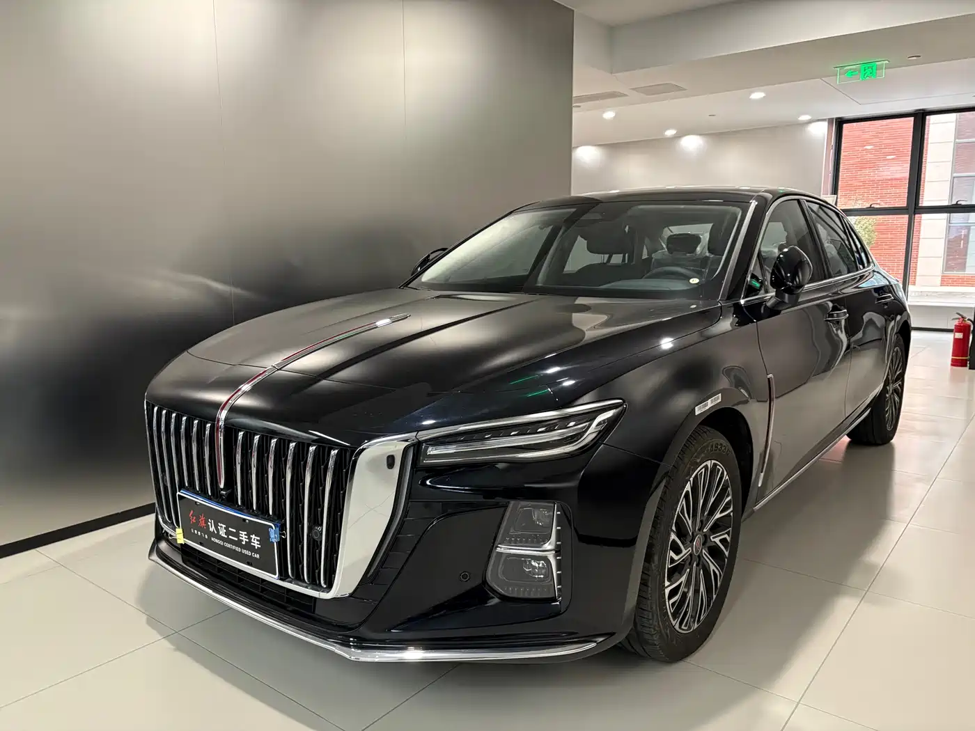 Hongqi H5 2025 2.0T Automatic Flag Celebration 500,000 Units Anniversary Edition