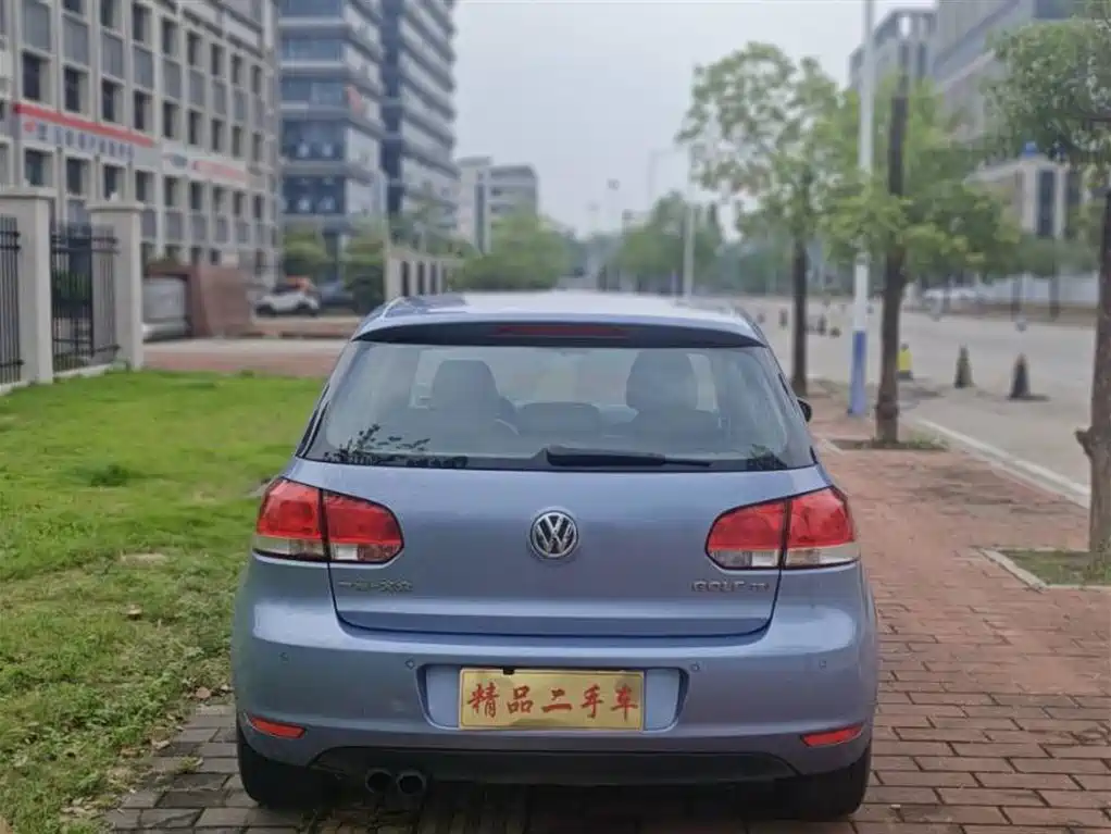 Volkswagen Golf 2011 1.4TSI Auto Comfort фото 4