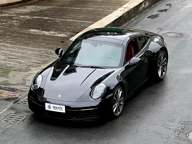 Porsche 911 Carrera 3.0T