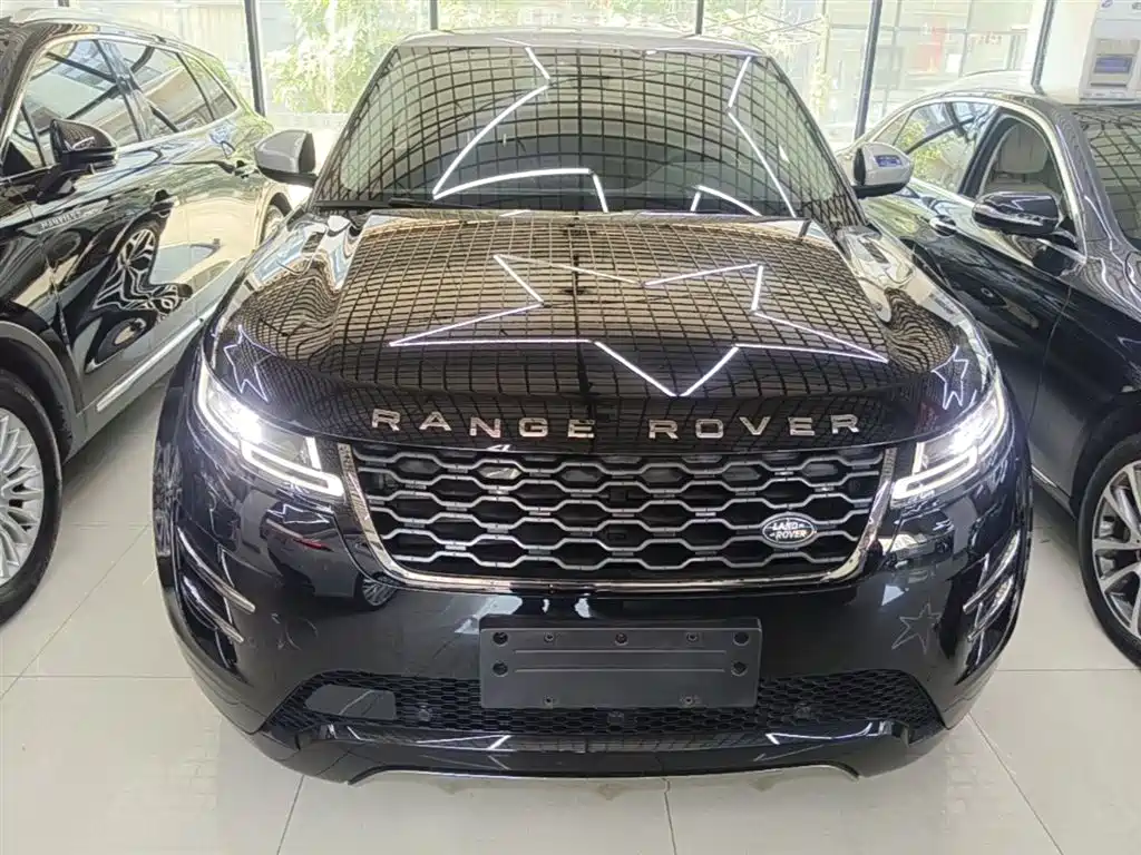 Land Rover Range Rover Evoque 2021 Range Rover Evoque L 249PS R-Dynamic First Edition Launch Edition фото 3