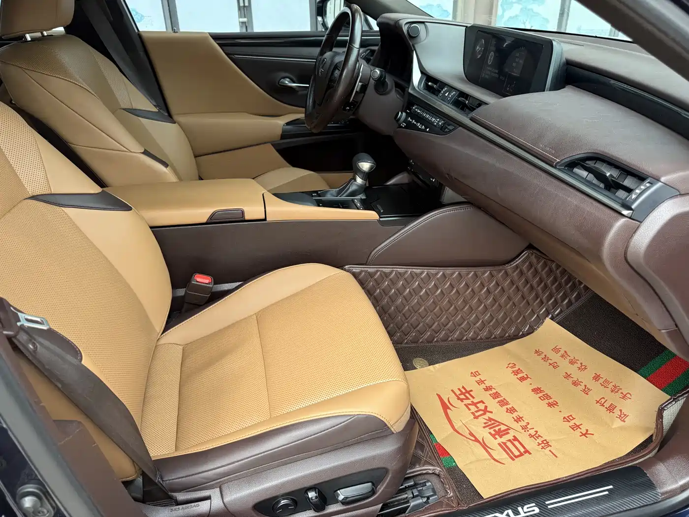 Lexus ES 2018 200 Excellence Edition China V фото 4