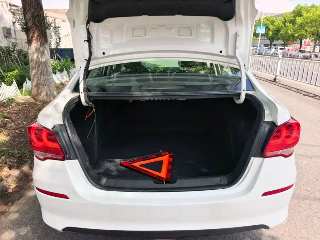 Chevrolet Cavalier 2017 2016 1.5L Automatic Enjoyment Edition