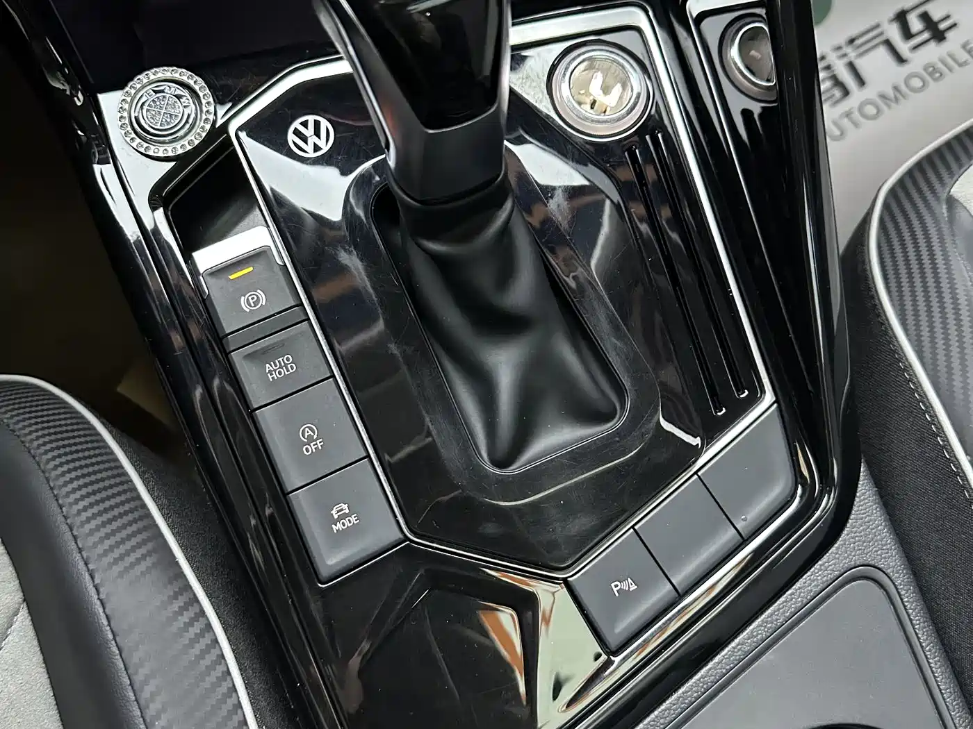 Volkswagen Tayron X 2024 330TSI 2WD Premium High-Performance Edition фото 24