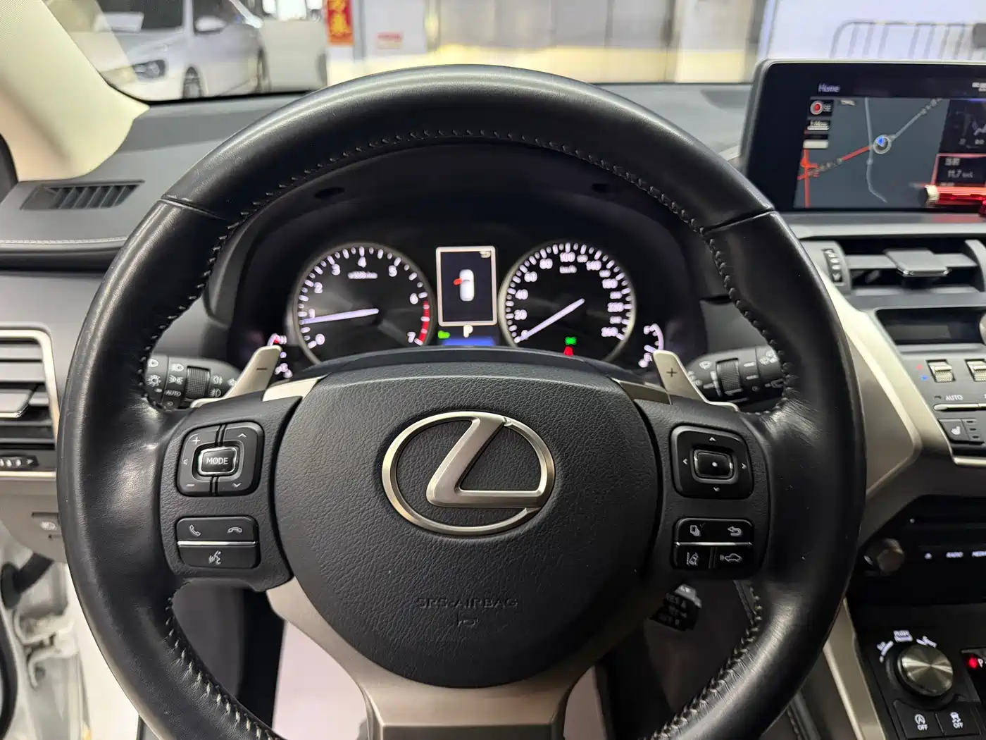 LEXUS NX