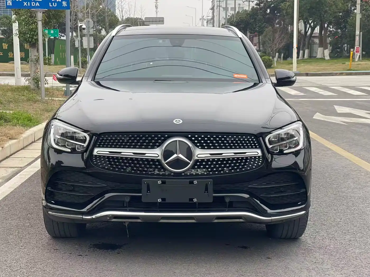 Mercedes-Benz GLC 2022 Model GLC 260 L 4MATIC Luxury Edition фото 2