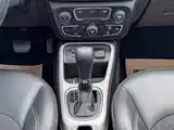 Фото 18 - Jeep Compass