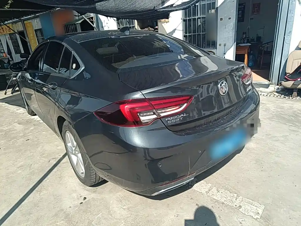 Фото 5 - Buick Regal